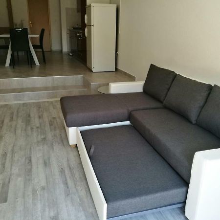 Apartman Ivankovic*** Pula Buitenkant foto