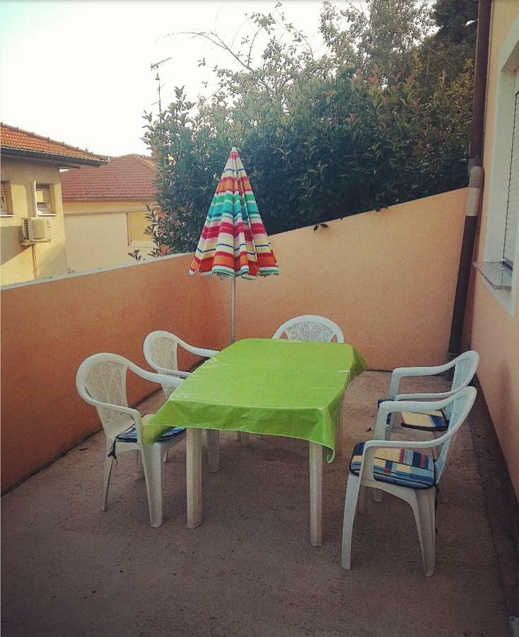 Apartman Ivankovic*** Pula Buitenkant foto
